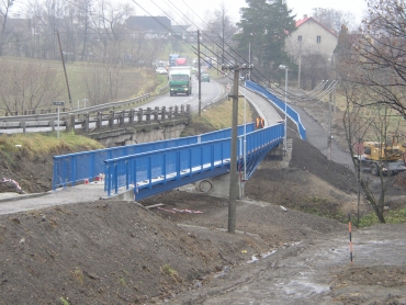 Chodník v Neborech u Třince